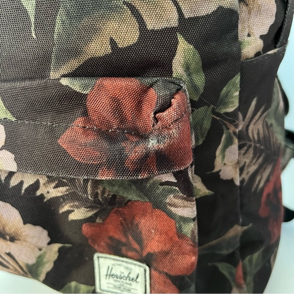 Herschel Backpack: Tropical Print - Picture 12 of 16